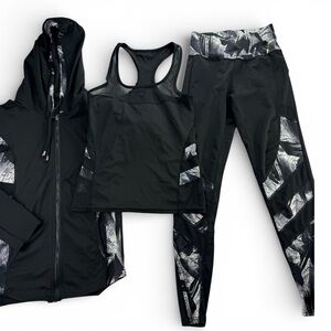 Itong 3 Piece Athletic Set S/M Hoodie Leggings Tank Workout Outfit